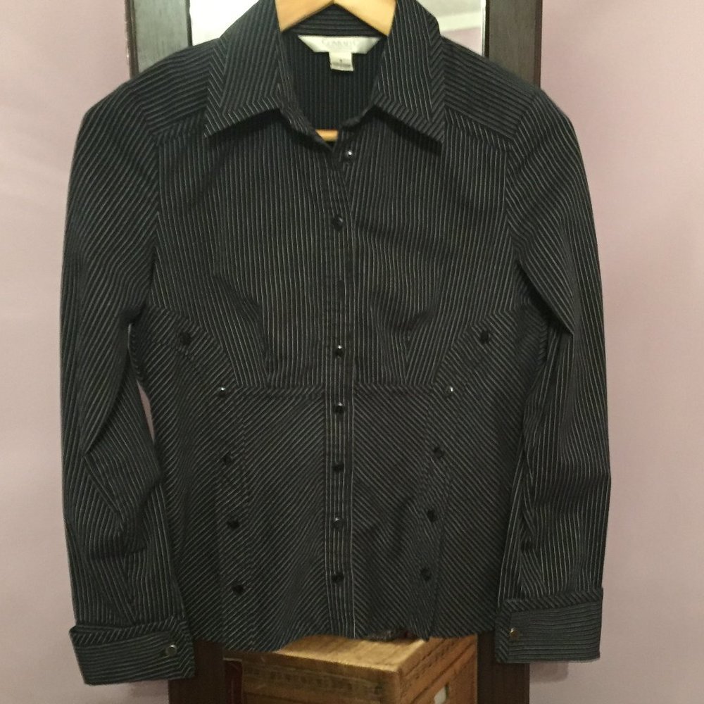 Conrad C Collection Long Sleeve Button Detailed Blouse